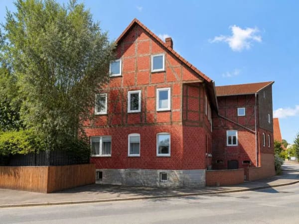 Immobilie in Bad Gandersheim - Einfamilienhaus in Altgandersheim zu verkaufen. - Bild 1