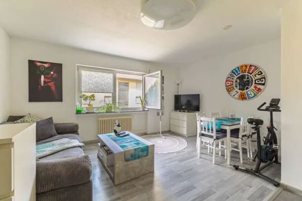 Immobilie in March - Charmante 2-Zimmer-Wohnung mit Stellplatz – gepflegt, modernisiert und flexibel nutzbar! - Bild 2