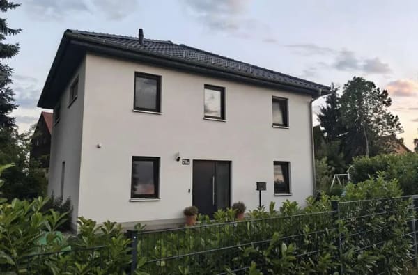 Immobilie in Frankenthal - Neuwertiges, modernes Einfamilienhaus im Umland von Dresden - Bild 0