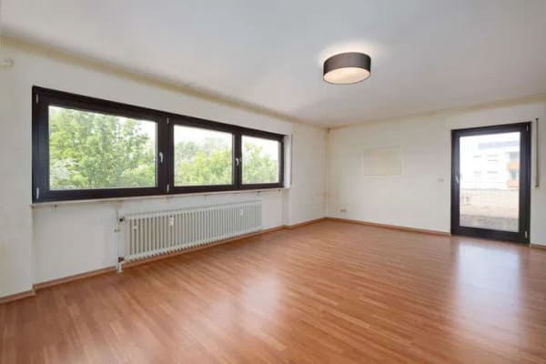 Immobilie in Rastatt - Wohnträume verwirklichen – Großzügige Eigentumswohnung mit Terrasse & Balkon - Bild 0