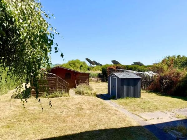 Immobilie in Friedewald - Doppelhaushälfte mit Garten und viel Potenzial in Friedewald! - Bild 1