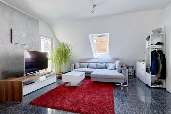 Immobilie in Dettingen unter Teck - Ruhige 4-Zimmer-Maisonette im Zentrum Dettingens - Bild 1