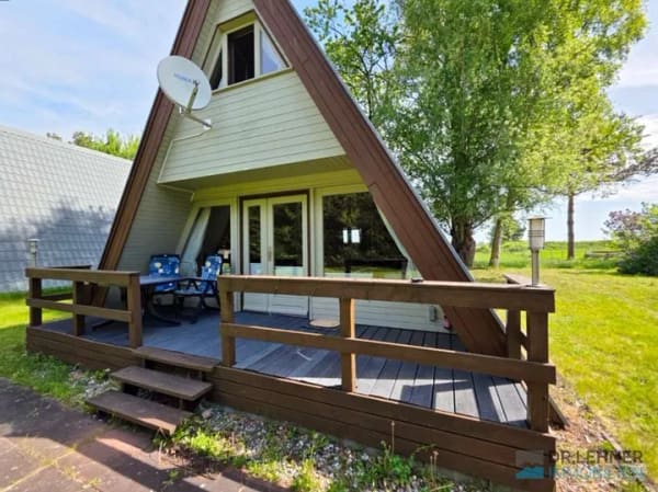 Immobilie in Kröslin - Dr. Lehner Immobilien NB - 
Ferienhaus mit großem Grundstück an der  Ostsee - Bild 3