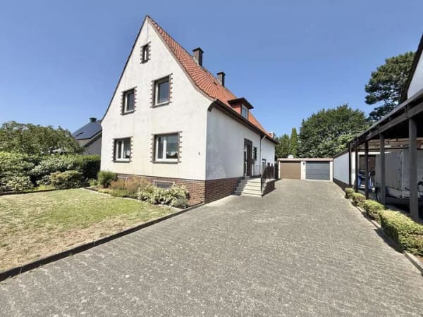 Immobilie in Rheda-Wiedenbrück - Großzügiges Ein- bis Zweifamilienhaus in ruhiger Lage von Rheda - Bild 0
