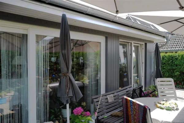 Immobilie in Hemmoor - Courtagefrei Top gepflegtes Niedrigenergiehaus mit großzügigem Wohnbereich, beheiztem Wintergarten und separater Gästewohnung - Bild 3