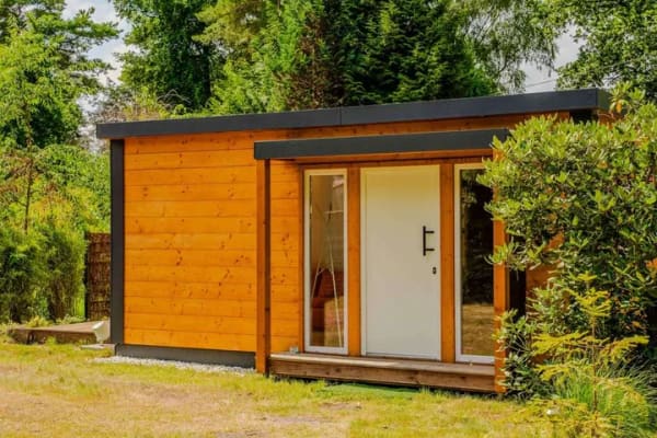 Immobilie in Soltau - Neuwertiges Ferienhaus am See – Ruhe genießen im Ferienparadies Mühlenbach - Bild 1