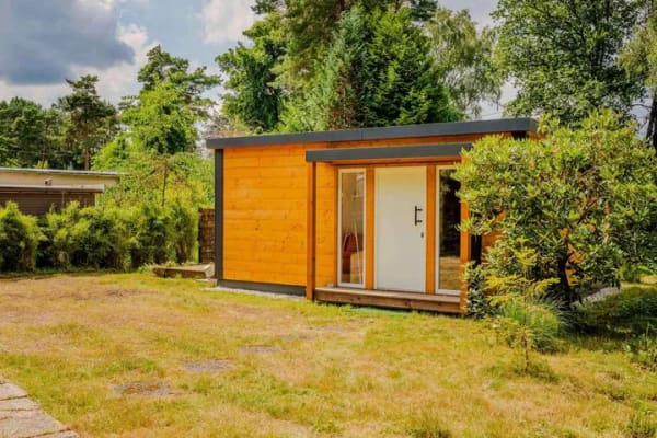 Immobilie in Soltau - Neuwertiges Ferienhaus am See – Ruhe genießen im Ferienparadies Mühlenbach - Bild 2