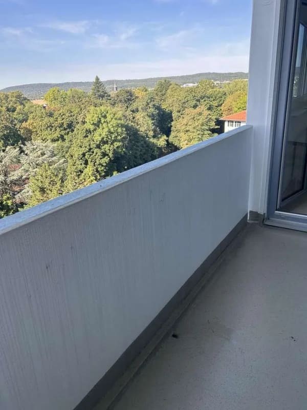 Immobilie in Liederbach - Provisionsfrei, modernisierte 2-Zimmer-Wohnung mit Skylineblick in Liederbach - Bild 4