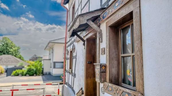 Immobilie in Wachtberg - Charmantes Fachwerkhäuschen mit Potential in Wachtberg‑Adendorf - Bild 1