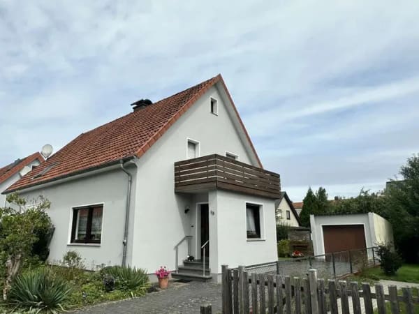 Immobilie in Werther - Doppelhaushälfte in Werther mit Garten und Garage - Bild 1