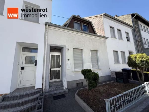 Immobilie in Saarlouis - Einfamilienhaus in Roden – zur Eigennutzung oder als Kapitalanlage - Bild 0