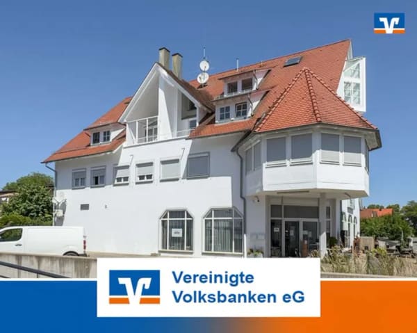 Immobilie in Neustetten - Charmante Maisonettewohnung mit Loggia und Carport in begehrter Wohnlage - Bild 0