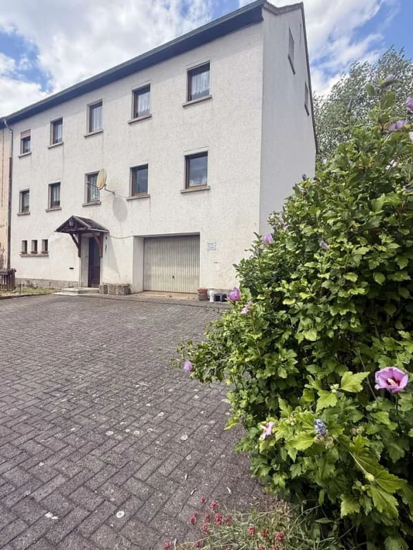 Immobilie in Horschbach - Ein Haus voller Möglichkeiten - großzügiges Raumangebot für Ihre Wohnideen - Bild 2