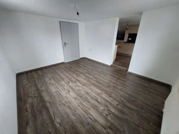 Immobilie in Sonnenbühl - Geräumiges Haus mit 199 m² Wohnfläche - Bild 1