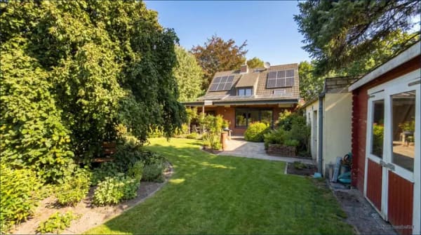 Immobilie in Geestland - Teilmodernisiert mit Gestaltungsmöglichkeit: Ein-/Zweifamilienhaus in Langen - Bild 0