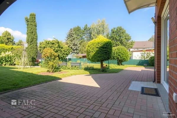 Immobilie in Lübow - +++ Perfekt für zwei Generationen: Großzügiges Wohnhaus nahe Wismar mit Garten, Garage & Keller +++ - Bild 4