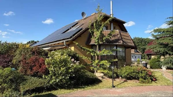 Immobilie in Altenhausen - Wohnen am Waldrand mit eigenem Pool! - Bild 3