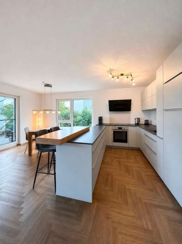 Immobilie in Kupferzell - Moderne 4-Zimmer-Wohnung mit Garten, Terrasse und 2 TG-Stellplätzen in Kupferzell ab sofort zu verka - Bild 0