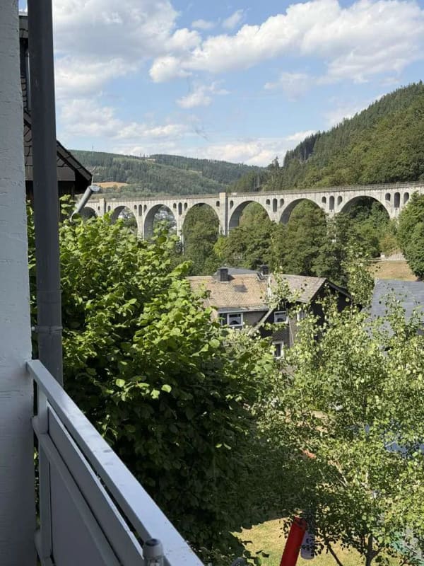 Immobilie in Willingen (Upland) - Viaduktblick in Willingen-Stryck: 2-Zimmer-Ferienwohnung mit Balkon, Stellplatz  - Bild 0