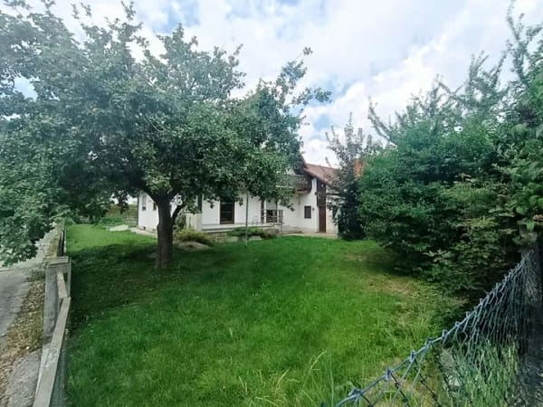 Immobilie in Egling an der Paar - PRIVAT Großzügiges Haus mit viel Gestaltungsspielraum in Heinrichshofen (Ein- oder Zweifamilienhaus) - Bild 2