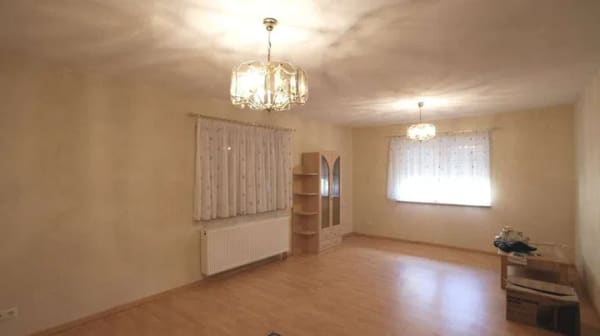 Immobilie in Oberbarnim - Gestalten und Einziehen: 2-Zi-Massivbungalow auf großem Grundstück mit Erweiterungspotential!! - Bild 2