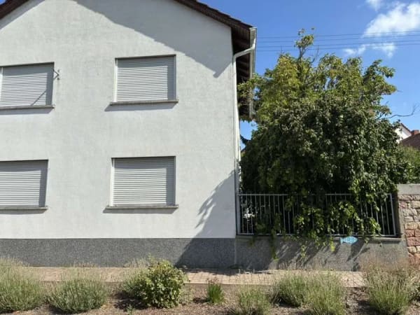 Immobilie in Kleinfischlingen - Wohnhaus mit großem Garten - Bild 0