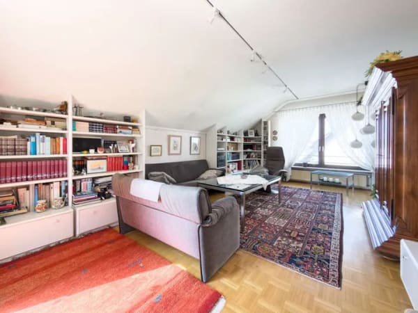 Immobilie in Seligenstadt - Gepflegte 4-Zimmer-Dachgeschosswohnung in ruhiger Feldrandlage von Seligenstadt - Bild 1