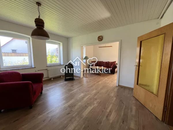 Immobilie in Apelern - Einfamilienhaus mit großzügigem Garten - Bild 1