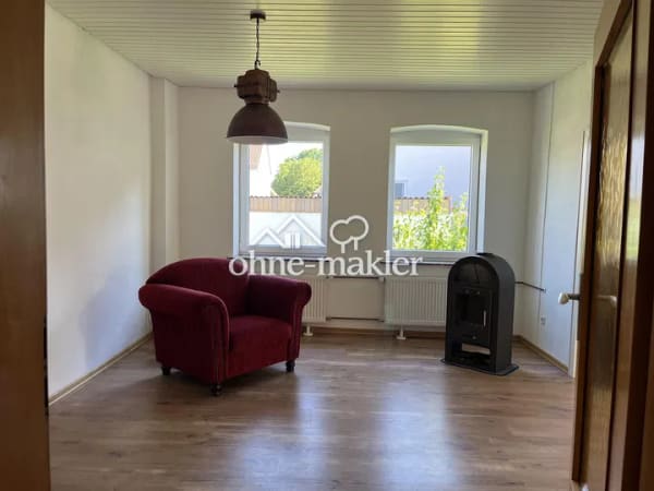 Immobilie in Apelern - Einfamilienhaus mit großzügigem Garten - Bild 2