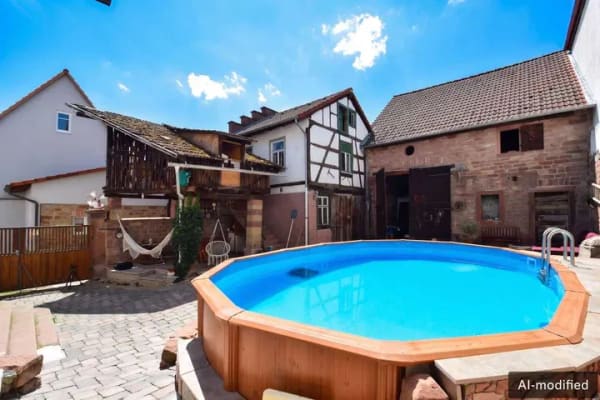 Immobilie in Collenberg - Modernisiertes Wohnhaus mit Pool, idyllischem Innenhof und vielseitigem Nebengebäude - Bild 2