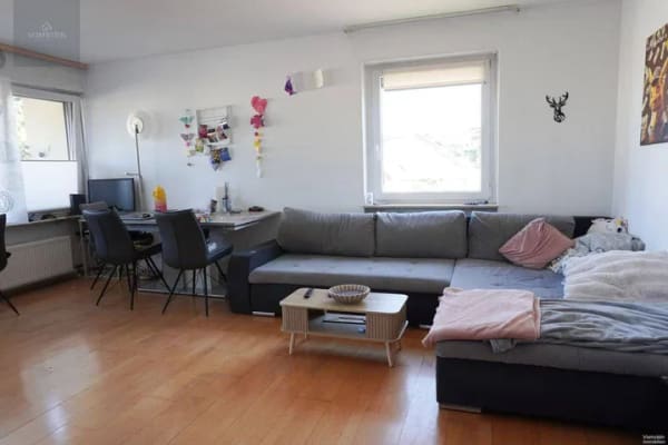 Immobilie in Sasbach - Gepflegte 2-Zimmer-Wohnung mit Stellplatz und Loggia im 1. OG in Sasbach - Bild 0