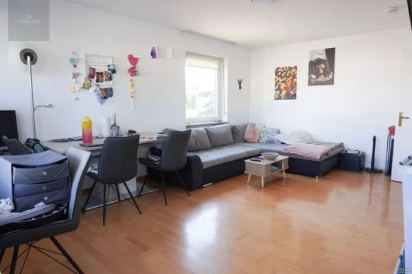 Immobilie in Sasbach - Gepflegte 2-Zimmer-Wohnung mit Stellplatz und Loggia im 1. OG in Sasbach - Bild 1