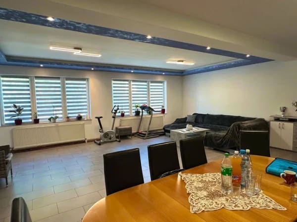 Immobilie in Gößweinstein - Großzügiges Ein- oder Mehrfamilienhaus in idyllischer und absolut ruhiger Lage - Bild 1