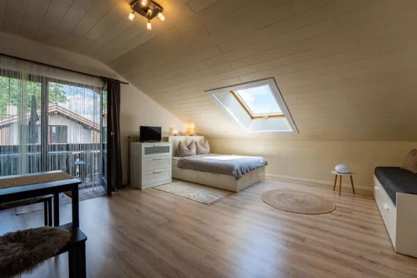 Immobilie in Bad Endorf - Helles, ruhiges Appartement in Top-Lage über den Dächern von Bad Endorf - Bild 1