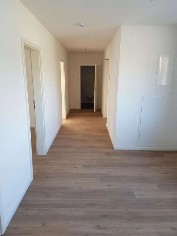 Immobilie in Wernberg-Köblitz - Exklusive Penthousewohnung mit umlaufendem Balkon und 4 Stellplätzen in Wernberg-Köblitz  - Bild 4