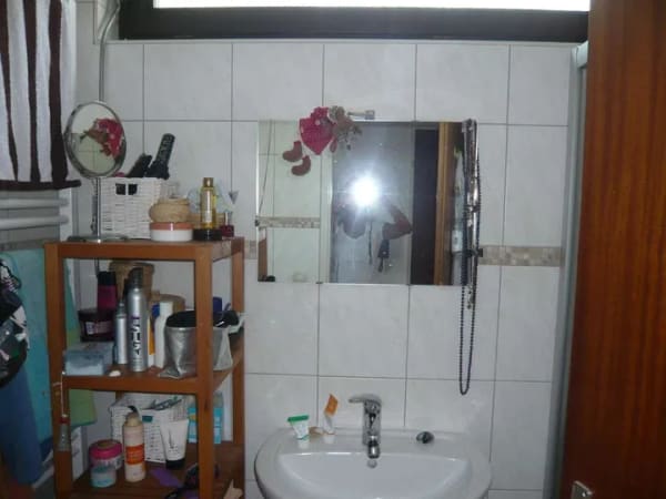 Immobilie in Heilbronn - Alles da-helles TL-Bad-Küche mit EBK-Balkon-Autoabstellplatz-Feldrandlage - Bild 3