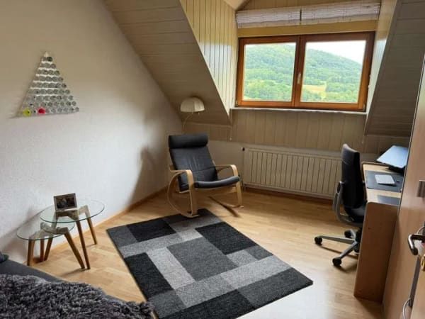 Immobilie in Lauterstein - Traumhaftes Wohnen am Ortsrand mit Weitblick - Naherholung beginnt Zuhause ! - Bild 4