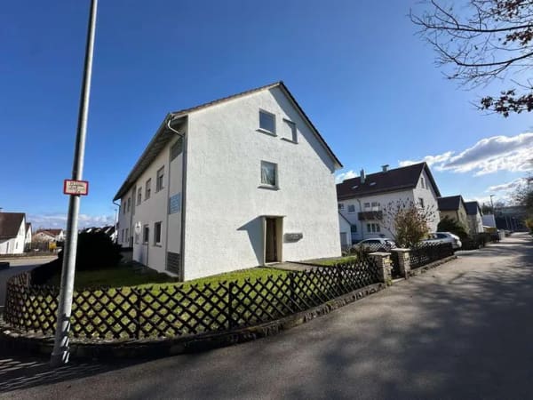 Immobilie in Ehningen - 3 Familienhaus, Provisionsfrei - Bild 3