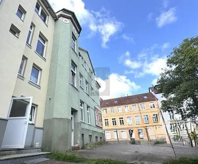 Immobilie in Schwerin - MIETE, BAULAND & AUSBAURESERVE - Bild 1