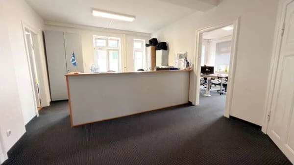 Immobilie in Bordesholm - Attraktive Gewerbeimmobilie im Herzen von Bordesholm – ideal für Büro, Praxis oder Kanzlei - Bild 2