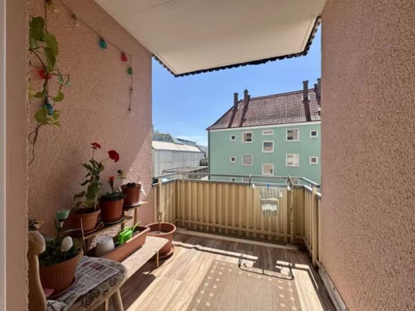Immobilie in Neumarkt in der Oberpfalz - 2 ZKB - mit Balkon und Garage - gut vermietet - Bild 0