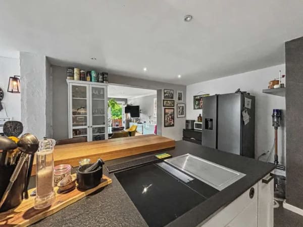 Immobilie in Merzkirchen - 3-Zimmer-Wohnung in Saarburg: Mehr Raum für Ihre Wohnträume mit Weitblick und moderner Wohnküche - Bild 4
