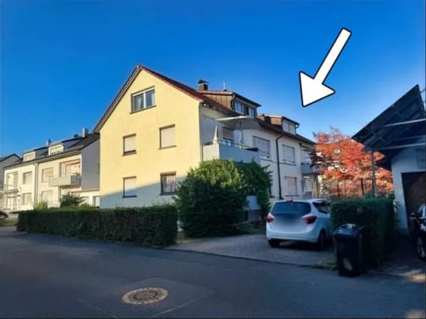 Immobilie in Schorndorf - Renovierer aufgepasst! Helle Dachgeschosswohnung in schöner Wohnlage in Schorndorf-Nord!  - Bild 0
