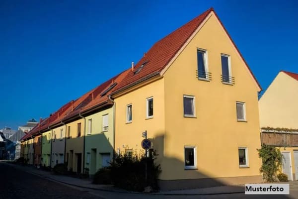 Immobilie in Bad Sachsa - Freistehendes Einfamilienhaus - vielseitig nutzbar - Bild 0
