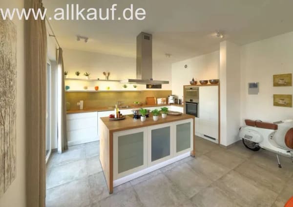 Immobilie in Hohenkammer - Attraktives Mehrfamilienhaus mit flexibler Gestaltung in Hohenkammer - Bild 4