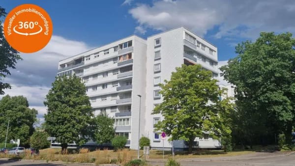 Immobilie in Göppingen - Mit Aufzug und Aussichtsbalkon! - Bild 0