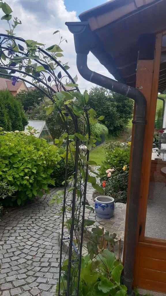 Immobilie in Aindling - Zweifamilienhaus (240 m²) mit zwei Einheiten, Garten und Garage – ruhig in  Gaulzhofen, Aindling - Bild 3