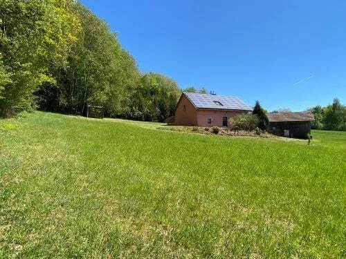 Immobilie in Pemfling - Alleinlage – Wohnhaus mit PV Anlage und landwirtschaftlichen Grund - Bild 0