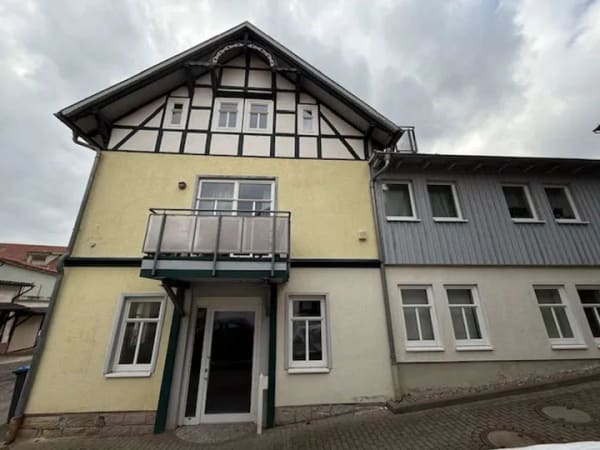 Immobilie in Bad Liebenstein - Attraktives Wohnhaus mit Entwicklungspotenzial ! - Bild 4