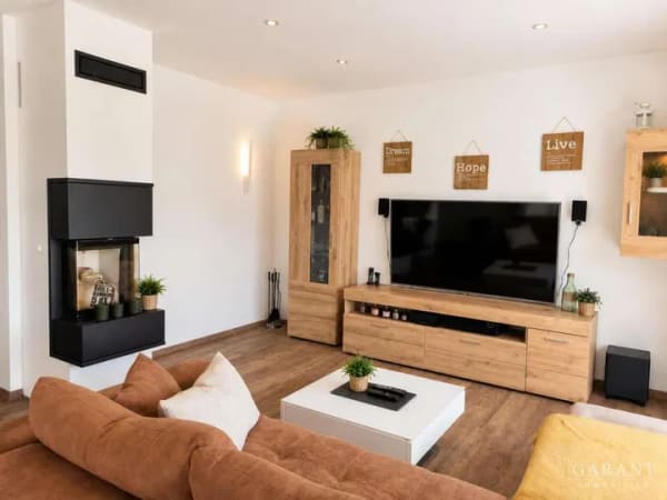Immobilie in Neualbenreuth - Familienglück im Grünen - neuwertiges Zuhause mit großem Garten - Bild 4